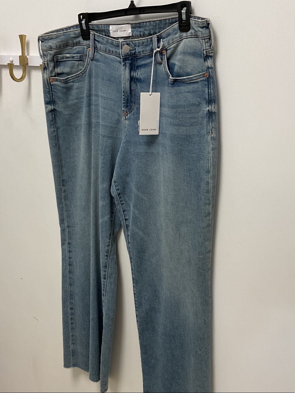 Dear John Fiona mid rise Classic Light Wash Straight Leg Jeans